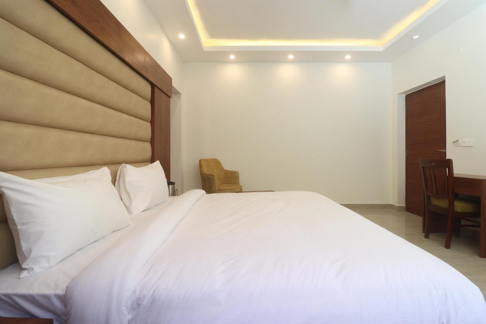 Hotel Mussoorie Heights Dehradun Buitenkant foto